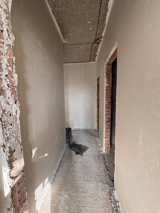 р Двоян у масиві Криниченька, двоповерховий, автономне газове