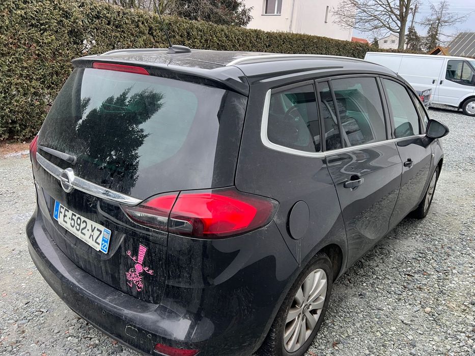 Opel zafira 2019 Rok 1.6 cdti