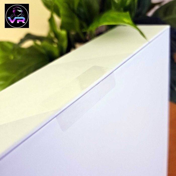 Портативний OLED Monitor (13.3, Touch AMOLED, 10bit, HDR)