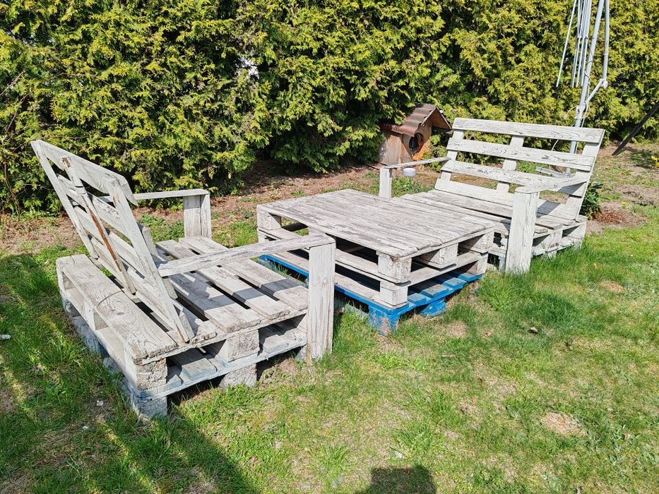 Meble ogrodowe z palet