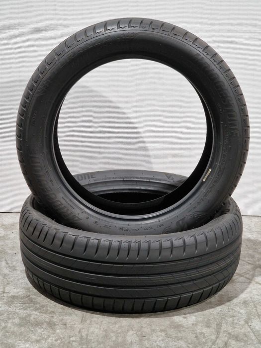 [Como Novos] 2 Pneus 235/50R19 BRIDGESTONE (MO)