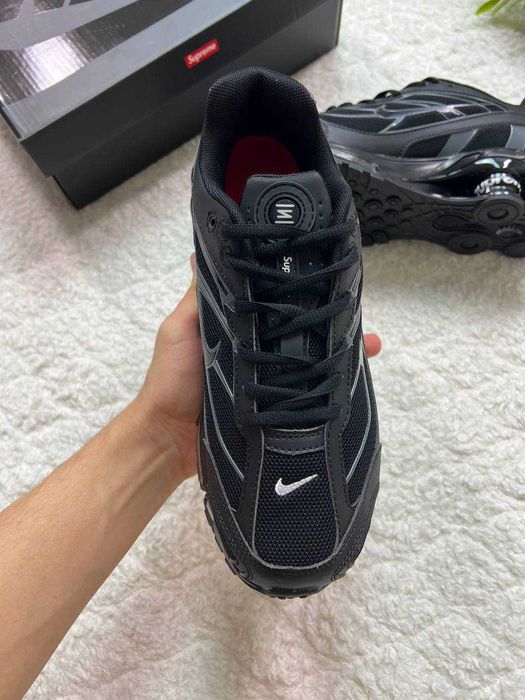 Buty Nike x Supreme Shox Ride 2 Black w kolorze czarnym