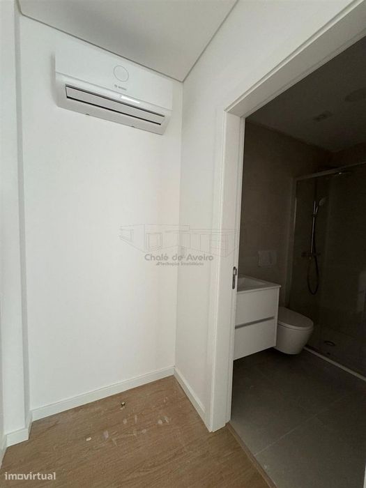 Apartamento T1+1 Venda em Esgueira,Aveiro