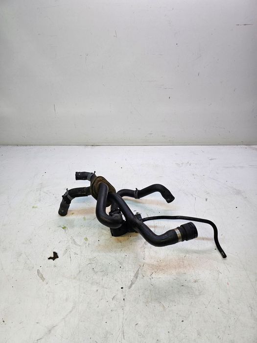 RURA PRZEWÓD WODY AUDI Q5 8R 2.0 TFSI 8R0819350AA 8R0819376H
