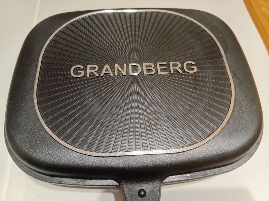 Сковорода гриль Grandberg  новая