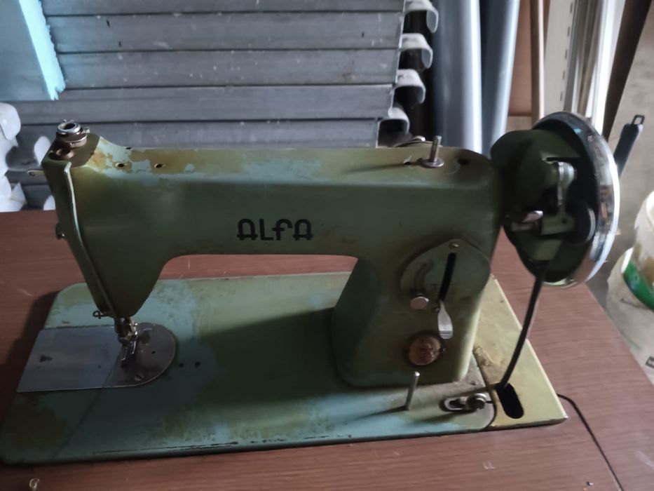 Maquina de costura