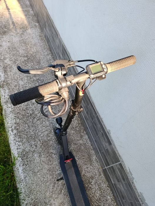 Электросамокат iconBIT KickScooter City IK-1969K 350W
