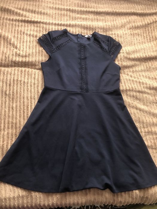 Віддам одяг жіночий розмір M-L