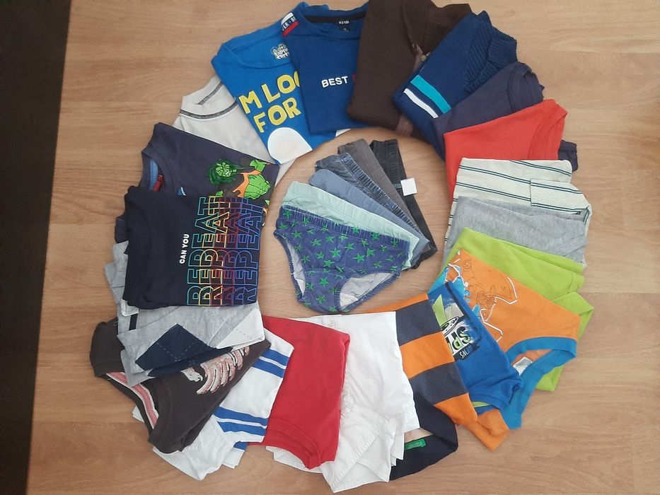Lote de 60 peças de roupa menino 2-3 anos