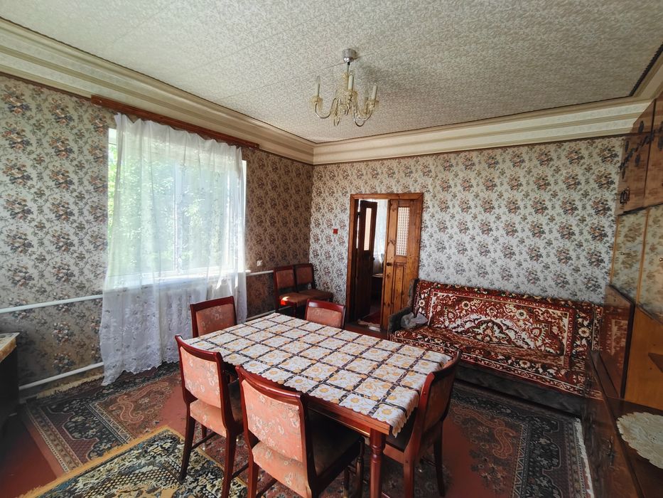 Продаж будинку 102 м² у м. Васильків – 14 соток, комунікації в будинку