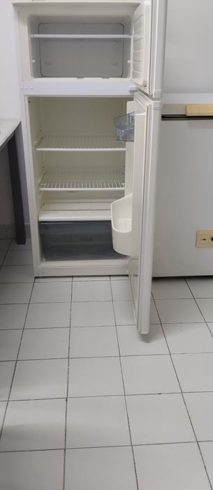 Urgente Venda Frigorífico Branco