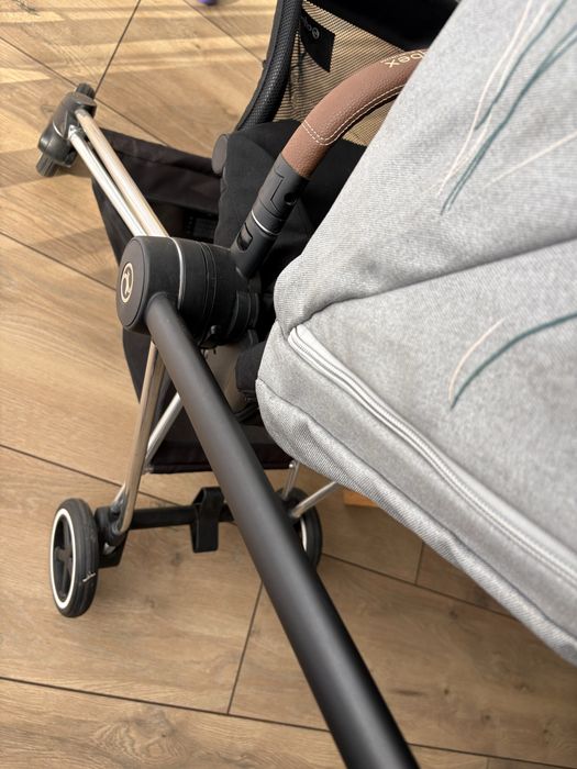 Cybex mios koi spacerowka