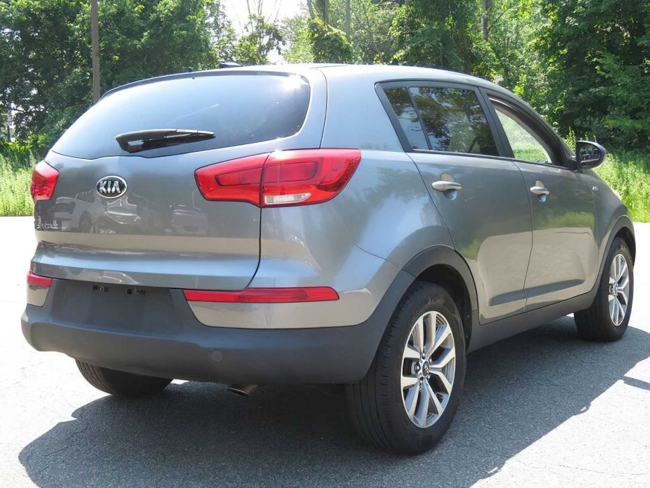 Kia Sportage EX      2016