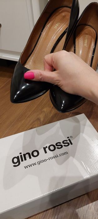 Gino Rossi klasyczne czarne szpilki skórzane seksowne 38