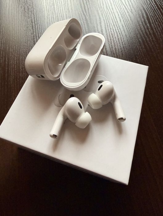 навушники airpods 2 pro type-c як нові