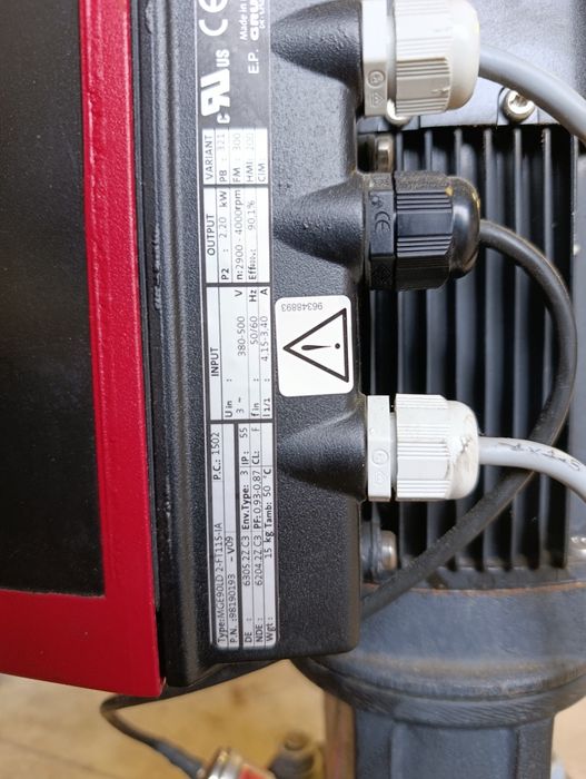 Pompa pionowa Grundfos CRE10-03 Silnik MGE90LD