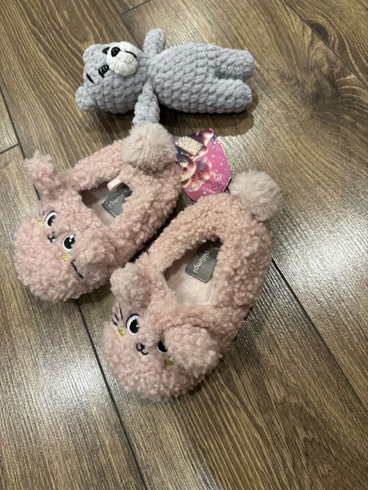 Дитячі капці для дівчинки