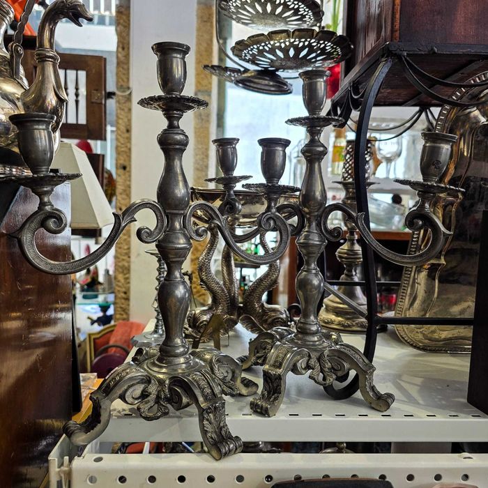 Par Candelabros Alcaide em Estanho Puro — Made in Portugal