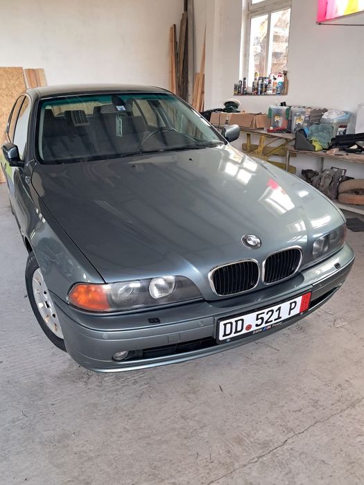 BMW Seria 5 BMW E39 520d, 2.0l diesel, kolor schiefer-grün metallic