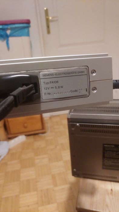 Zestaw kamera plus magnetowid z lat 80.