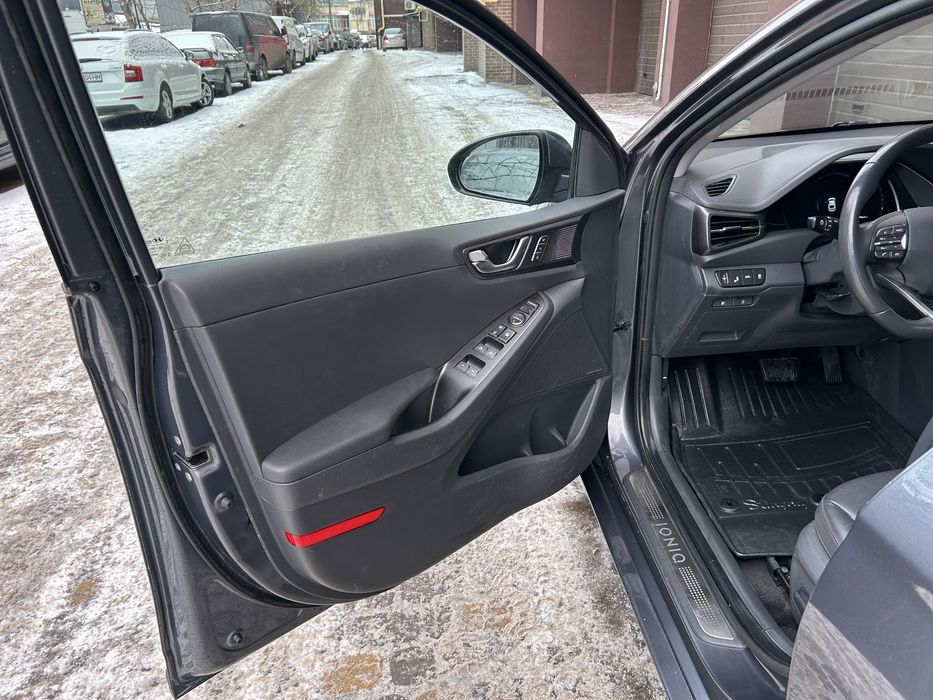 Hyunday Ionic Ultimate elektro 38 Kw