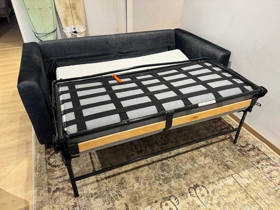 Sofá-Cama Azul – 10€ (Retirar no Local)