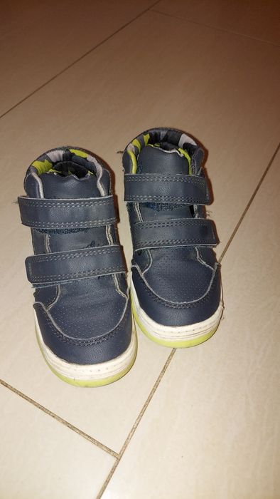 Buty 25 r. Skórzana wkładka