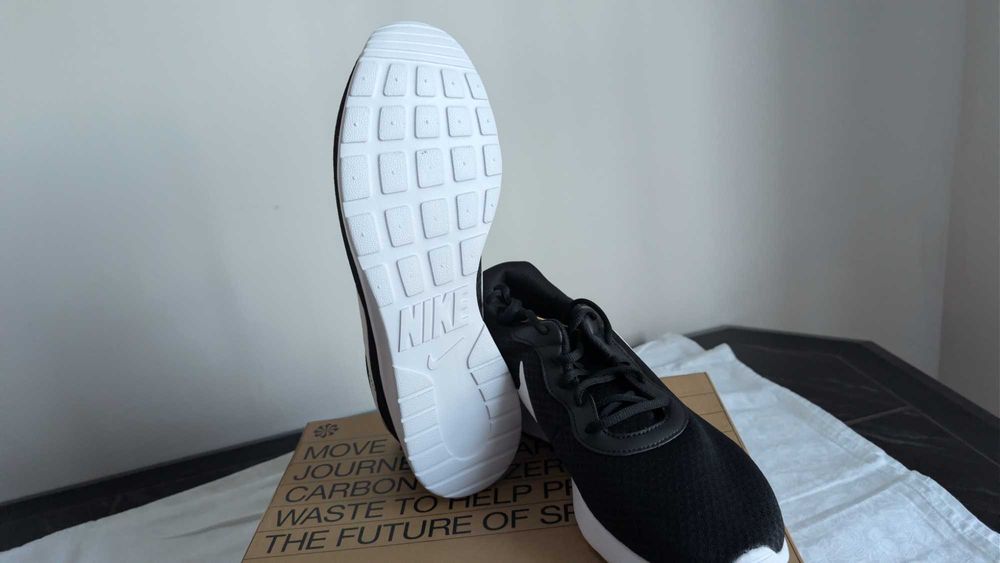 Buty sportowe Nike tanjun 44 45 i 46