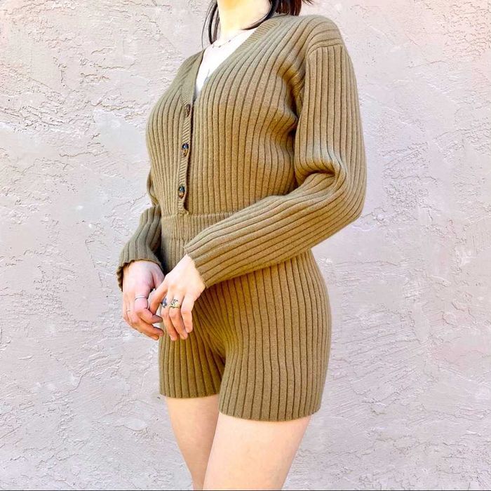 Жіночий короткий трикотажний комбінезон у рубчик ZARA розмір М