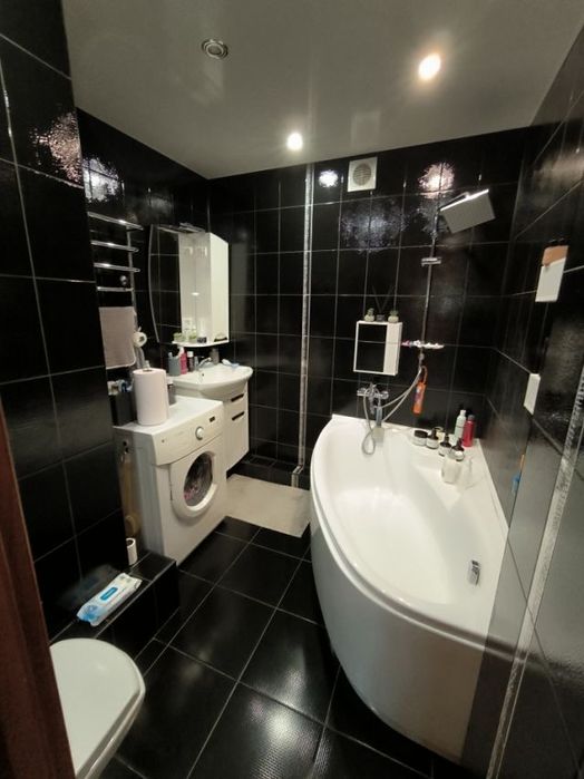 Оренда 2х кімн квартири  вул Л. Лукʼяненко