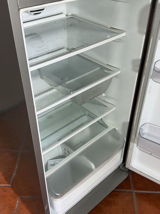 Frigorifico usado Ariston