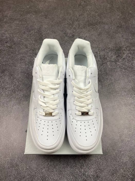Nike Air Force 1 Classic Premium White (БЕЗ ПРЕДОПЛАТИ)