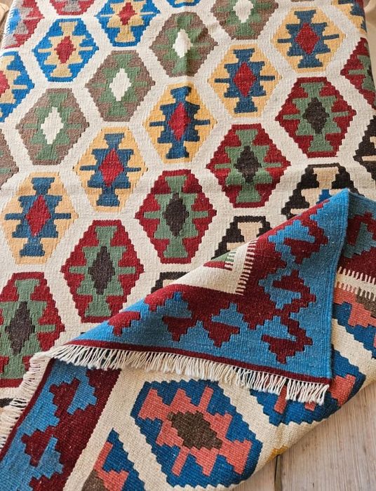 Skandynawski dywan wełniany 120x180 tkany kilim