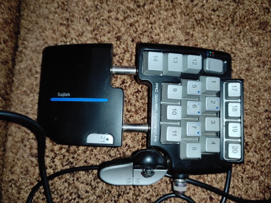 saitek pro gamer command unit