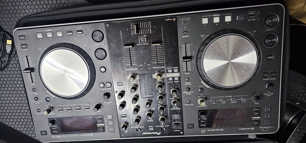 Pioneer Xdj r1 usada