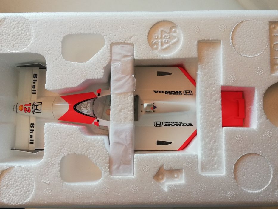 1/18 F1 Senna McLaren Honda MP4/4 1988