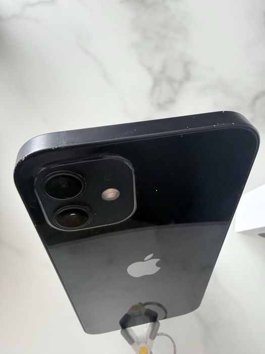 iPhone 12 64gb czarny dobry stan