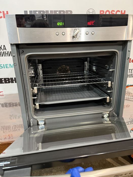 Духовий шкаф вбудований Neff B85E74N0MC з Німеччини