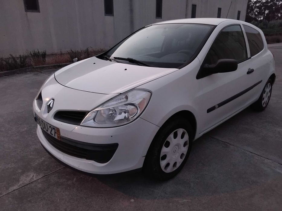 Renault clio 3 comercial
