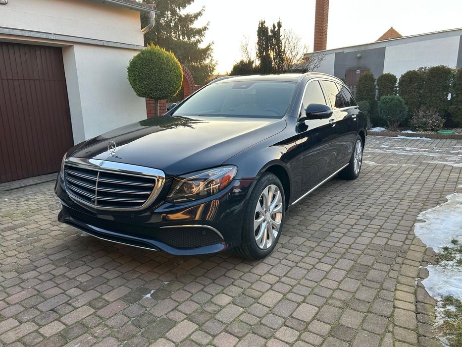 Mercedes-Benz Klasa E Mercedes-Benz E-Klasa E450 3.0 V6 Benzyna | 2019 | 4MATIC |