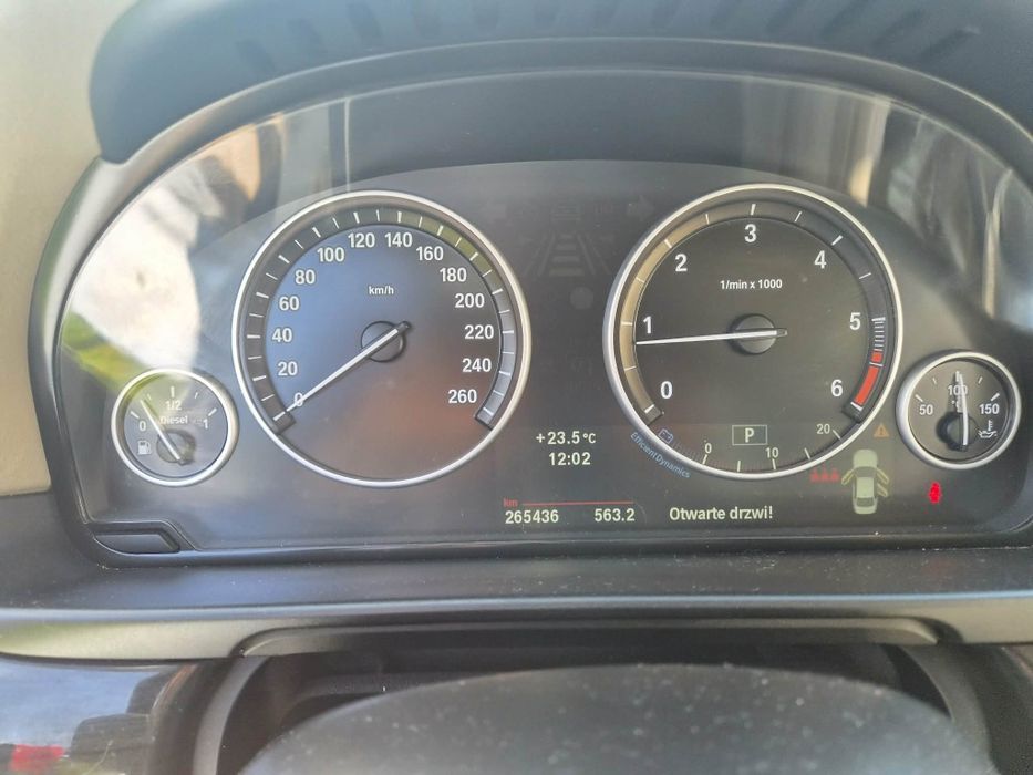 BMW F10 520D 2012 ROK