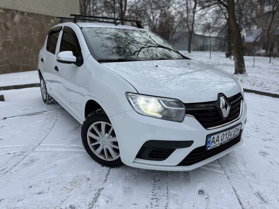 Продам Renault Sandero 2019