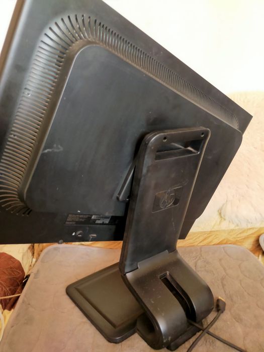 Monitor Hp Compaq LA 2405x