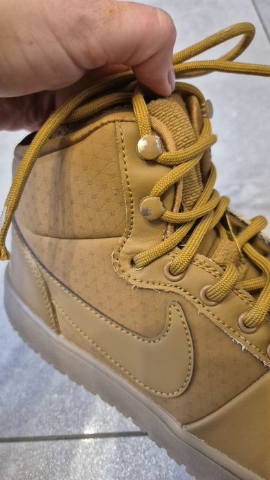 Buty ocieplane za kostke Nike 40