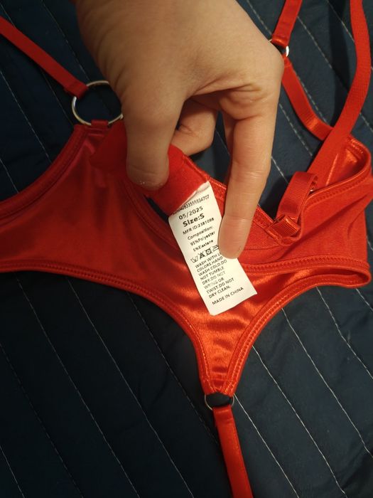seksowny komplet bielizny z fiszbinami, push-up