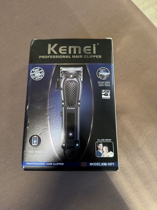 Машинка для стрижки KEMEI