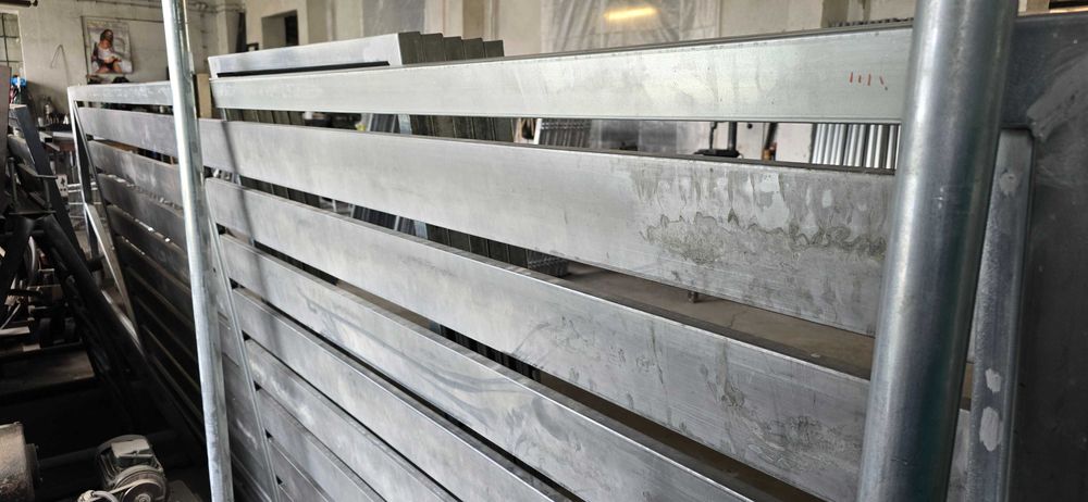 Brama palisada metalowa, przesuwna 4m