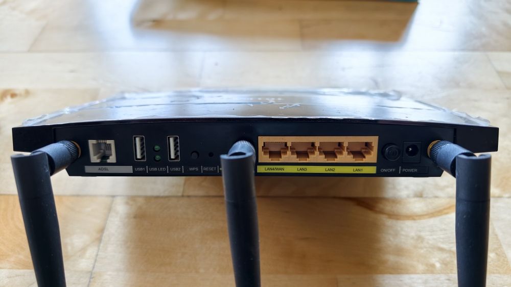 Ruter TP-Link TD-W 8980 N600