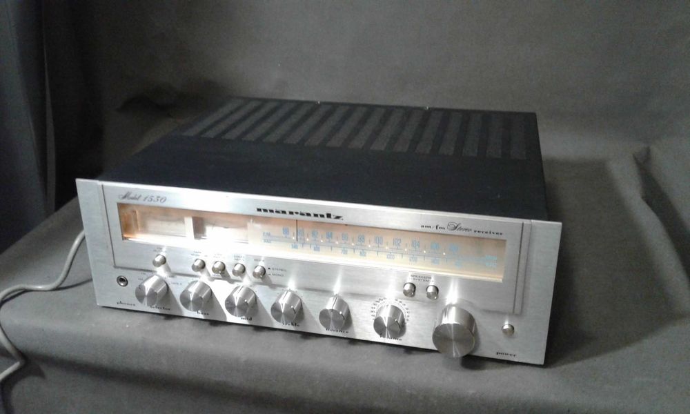 MARANTZ 1530, amplituner stereo vintage