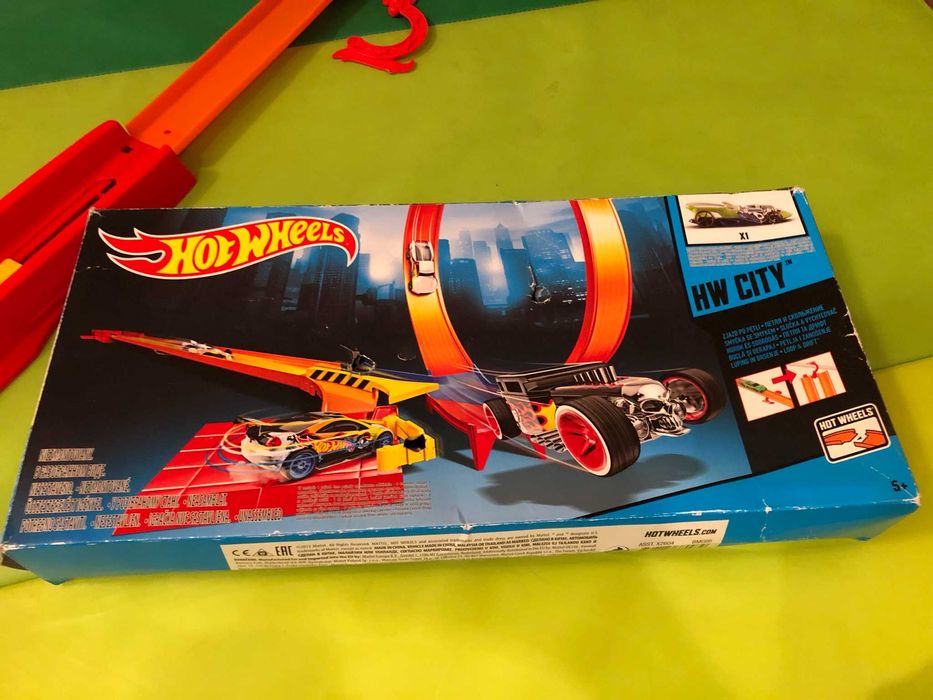 Hot Wheels – tor wyścigowy (bez samochodu)